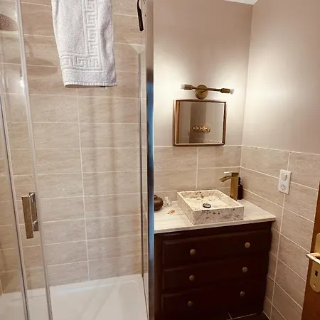 2 Des Remparts A 5mins De Charleville-mezieres *